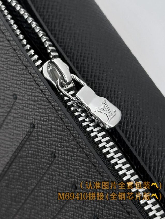 louis-vuitton-brazza-wallet-black-grid-gallery-10