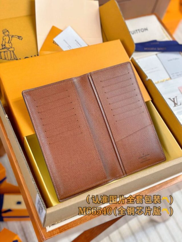 louis-vuitton-brazza-wallet-brown-gallery-2