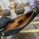louis-vuitton-bumbag-low-key-black-gallery-4