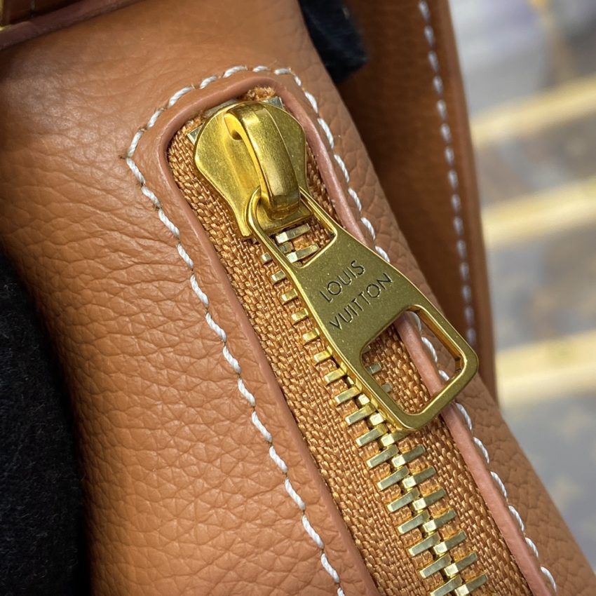 louis-vuitton-bumbag-low-key-brown-gallery-8