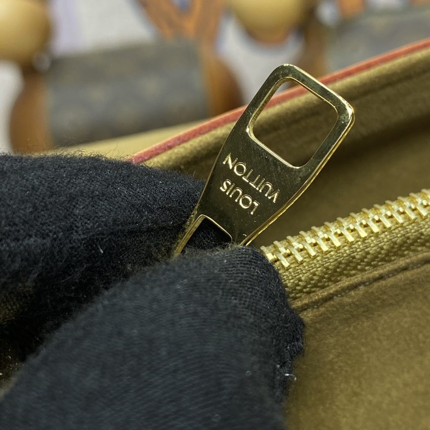 louis-vuitton-dauphine-gm-gallery-11