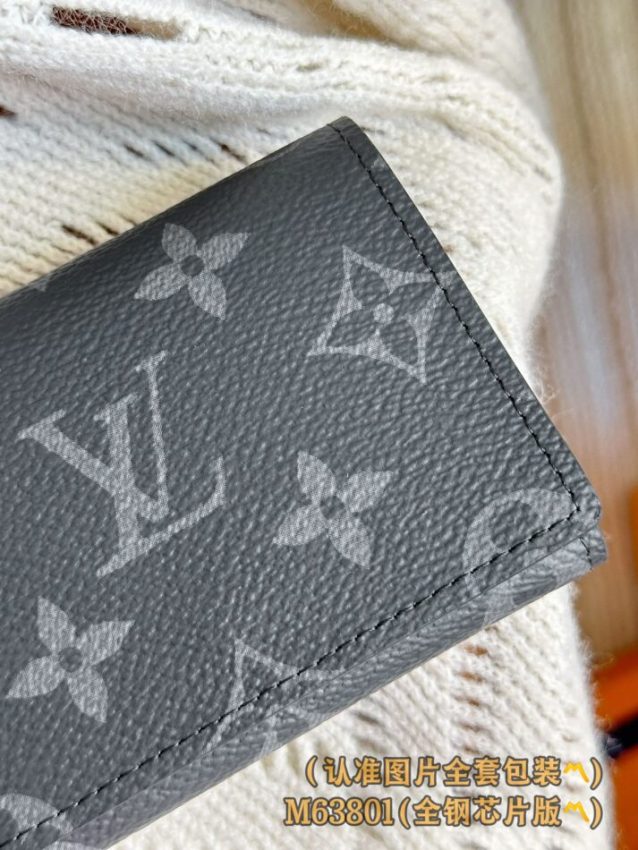louis-vuitton-envelope-card-holder-black-gallery-3