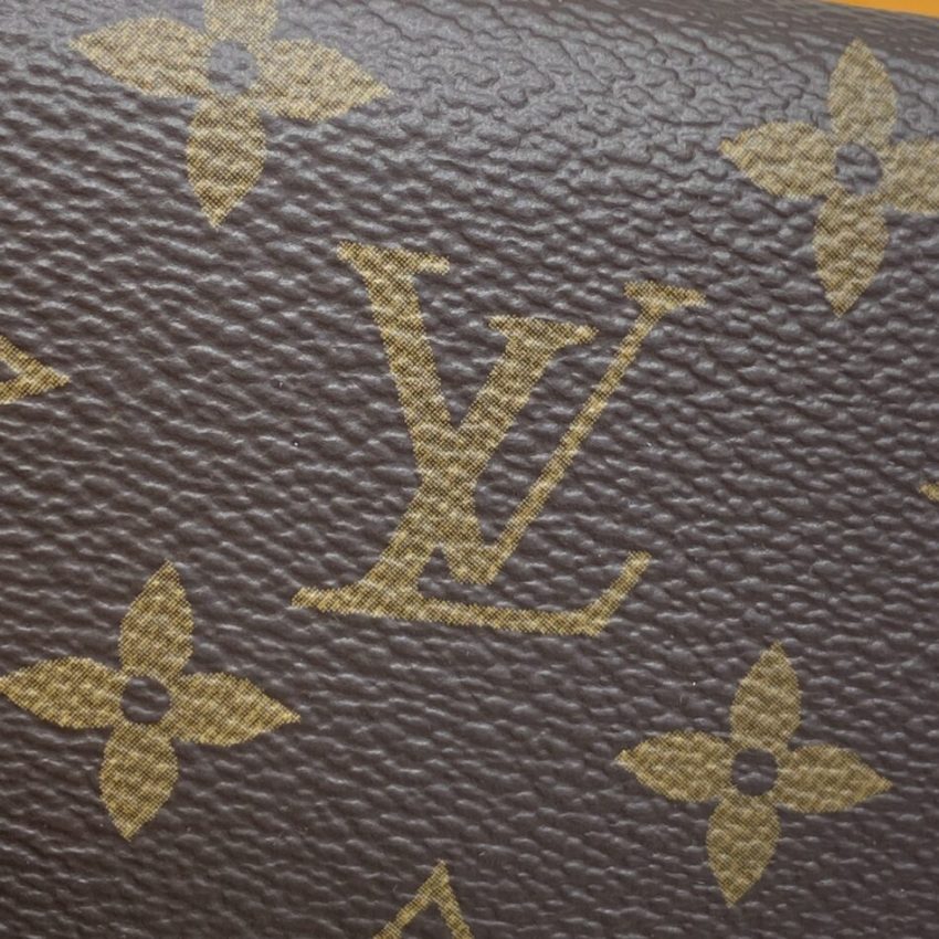 louis-vuitton-envelope-card-holder-brown-gallery-8