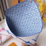 louis-vuitton-kirigami-pochette-pouch-gallery-1