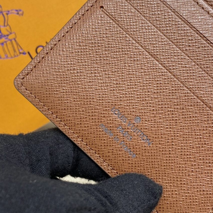 louis-vuitton-multiple-wallet-brown-gallery-6