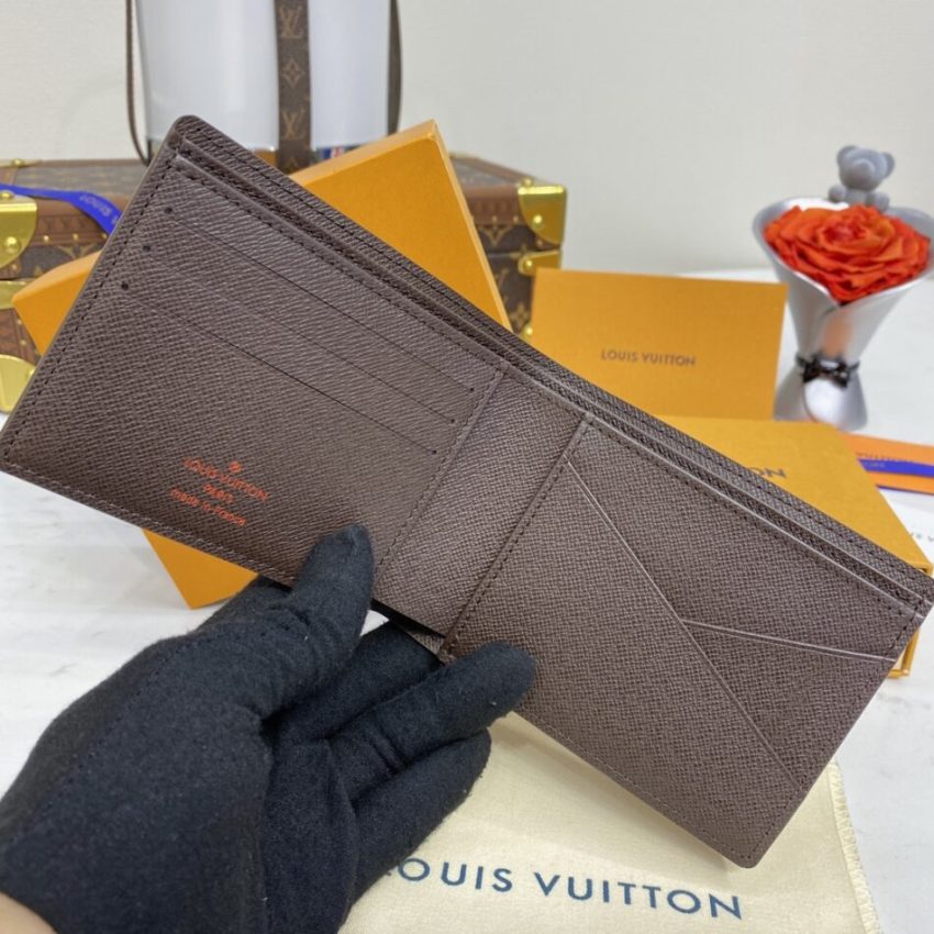 louis-vuitton-multiple-wallet-brown-grid-gallery-3