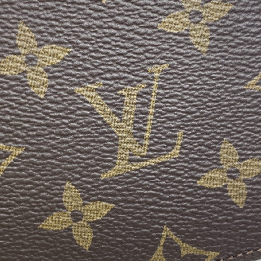 louis-vuitton-multiple-wallet-gallery-7