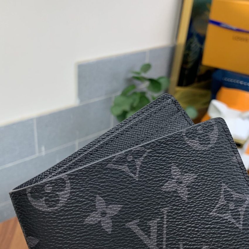 louis-vuitton-slender-wallet-black-gallery-3