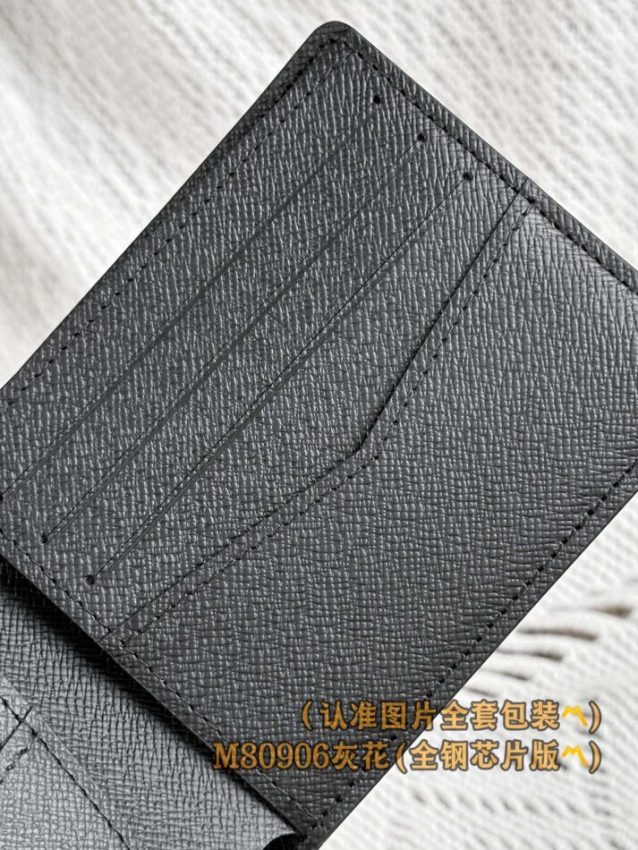louis-vuitton-slender-wallet-grey-gallery-4