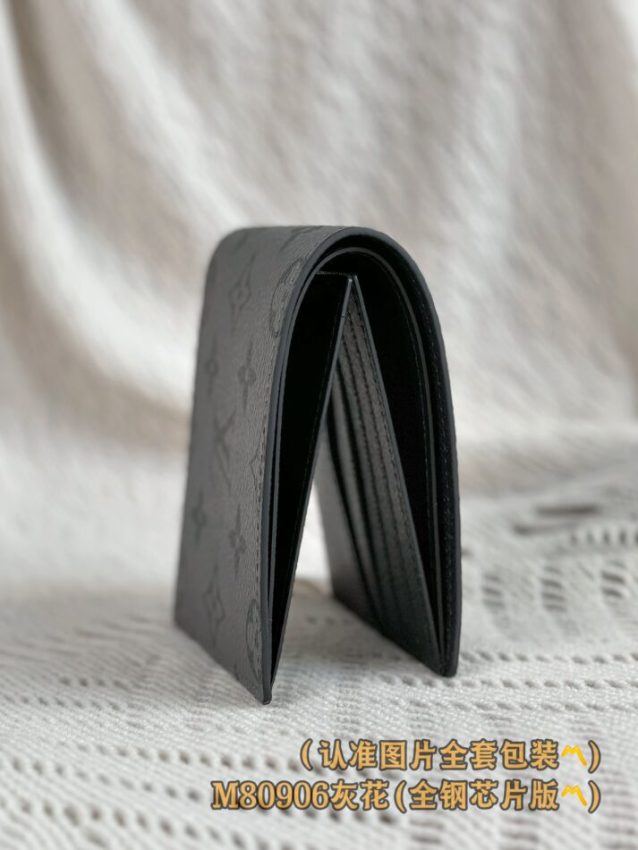 louis-vuitton-slender-wallet-grey-gallery-8