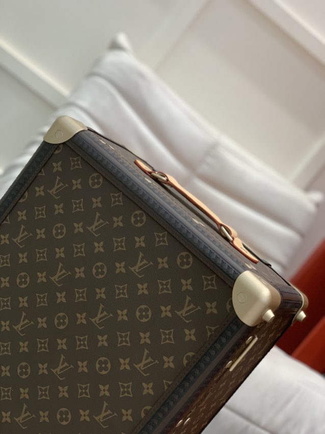 louis-vuitton-suitcase-gallery-24