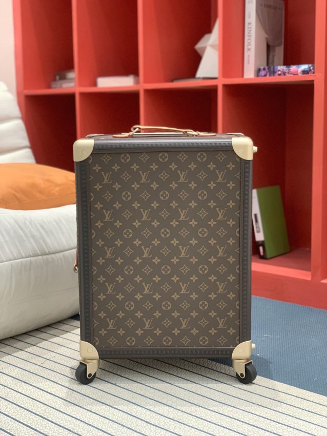 louis-vuitton-suitcase-gallery-28