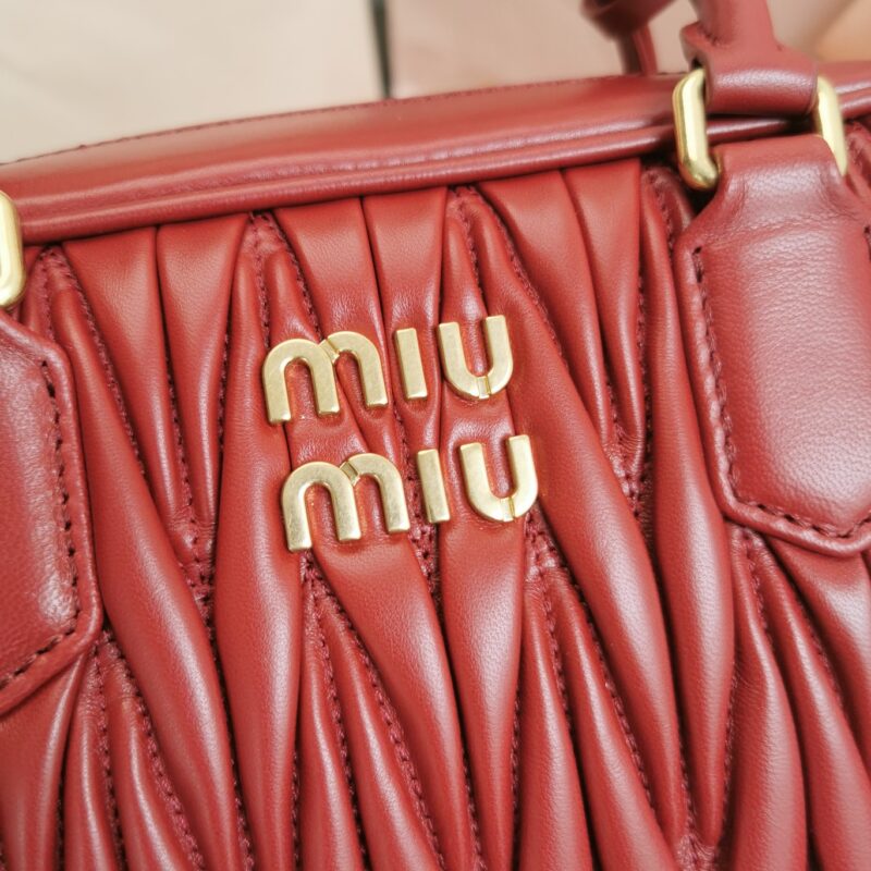 miu-miu-arcadie-medium-red-gallery-4