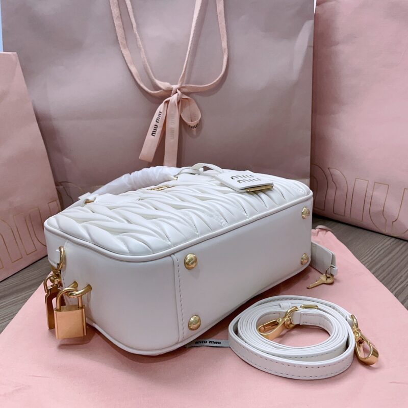 miu-miu-arcadie-medium-white-gallery-7