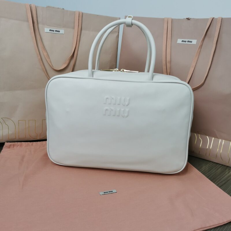 miu-miu-arcadie-white-gallery-1