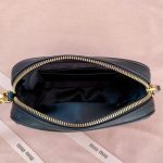 miu-miu-clutch-black-gallery-4