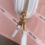 miu-miu-clutch-white-gallery-4