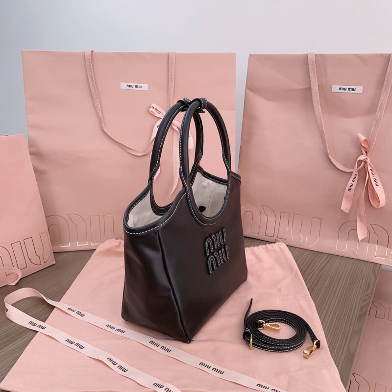 miu-miu-ivy-small-tote-black-gallery-1