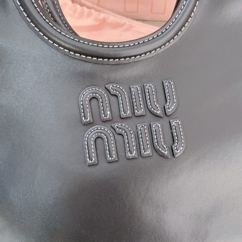 miu-miu-ivy-small-tote-black-gallery-6