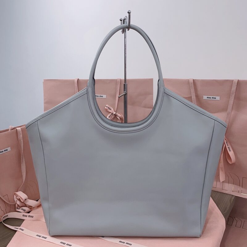 miu-miu-ivy-tote-grey-gallery-1