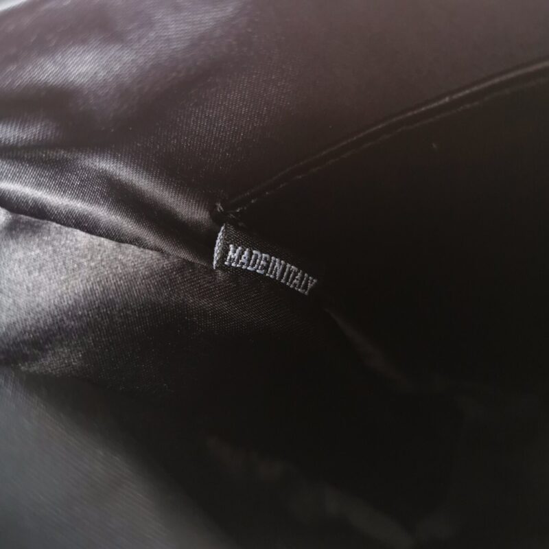 miu-miu-matelasse-pearl-black-gallery-1
