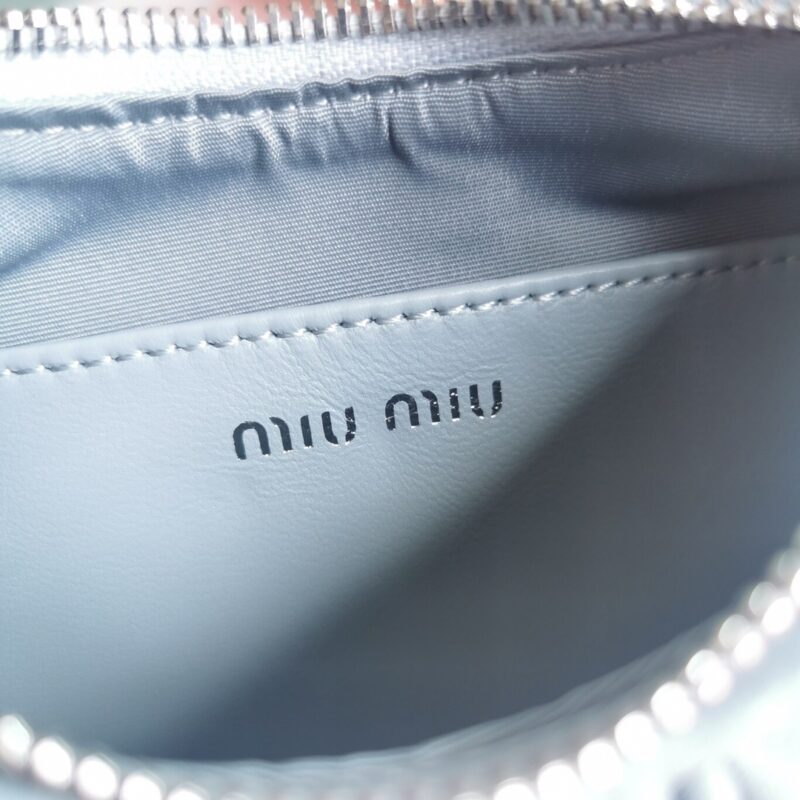 miu-miu-matelasse-pearl-blue-gallery-5