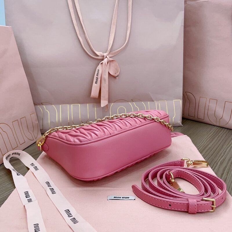 miu-miu-matelasse-pink-gallery-4