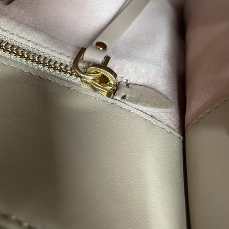miu-miu-matelasse-tote-beige-gallery-1