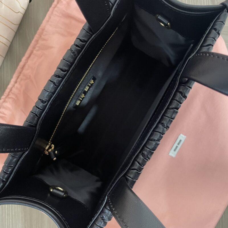 miu-miu-matelasse-tote-black-gallery-3