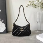 o_1hdm35ucrgoi14pb1tc11i74jbp1.jpeg CHANEL 23k armpit bag small - chanel armpit bag small replica front view