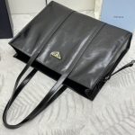 prada-antique-nappa-tote-black-gallery-6