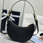 prada-arque-black-gallery-5
