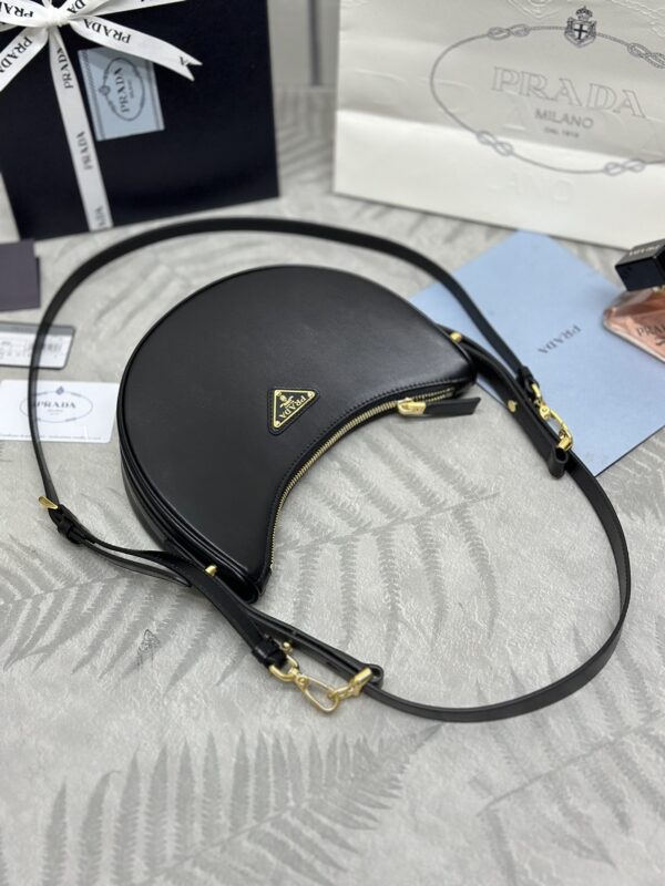 prada-arque-black-gallery-6