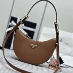 prada-arque-caramel-gallery-4