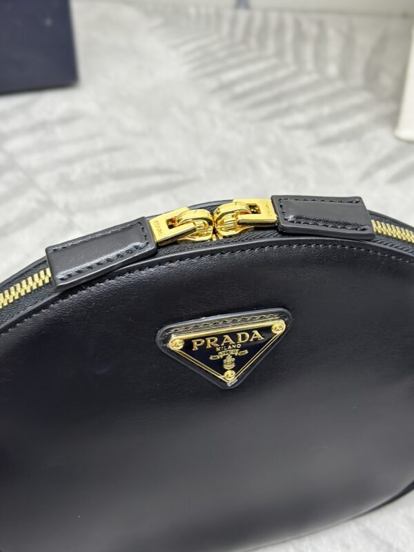 prada-black-mini-shoulder-bag-gallery-4