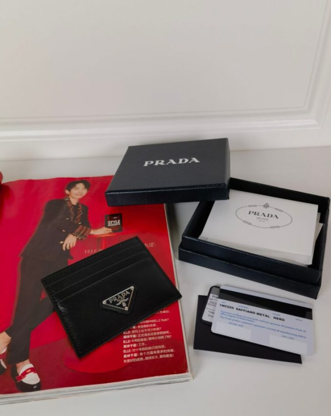 prada-card-holder-gallery-25