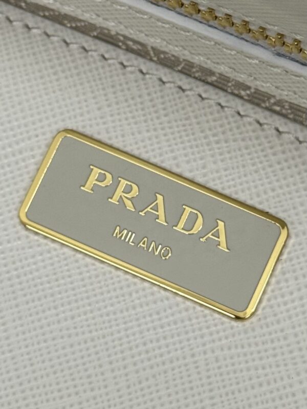 prada-galleria-white-gallery-2