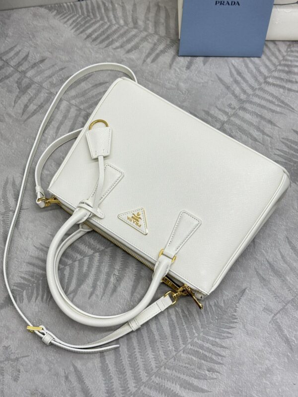prada-galleria-white-gallery-6