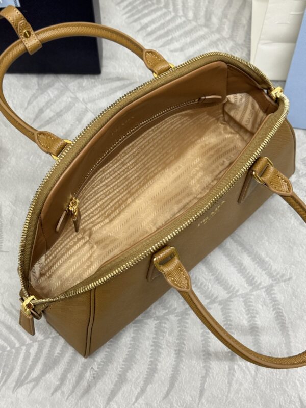 prada-large-saffiano-caramel-gallery-4