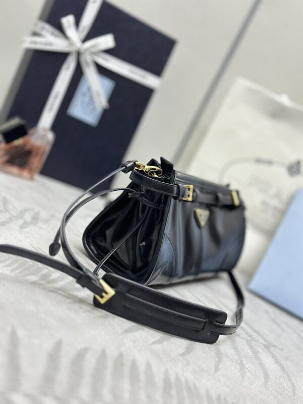 prada-leather-handbag-black-gallery-4