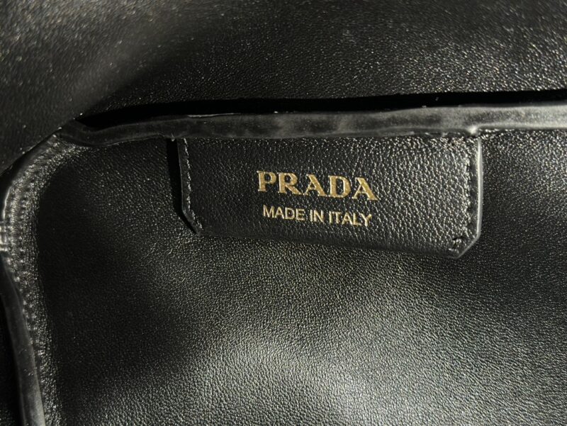prada-medium-black-shoulder-bag-gallery-1