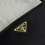 prada-nylon-shoulder-bag-gallery-6