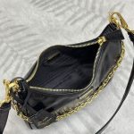 prada-re-edition-2002-2-gallery-7