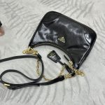 prada-re-edition-2002-2-gallery-8