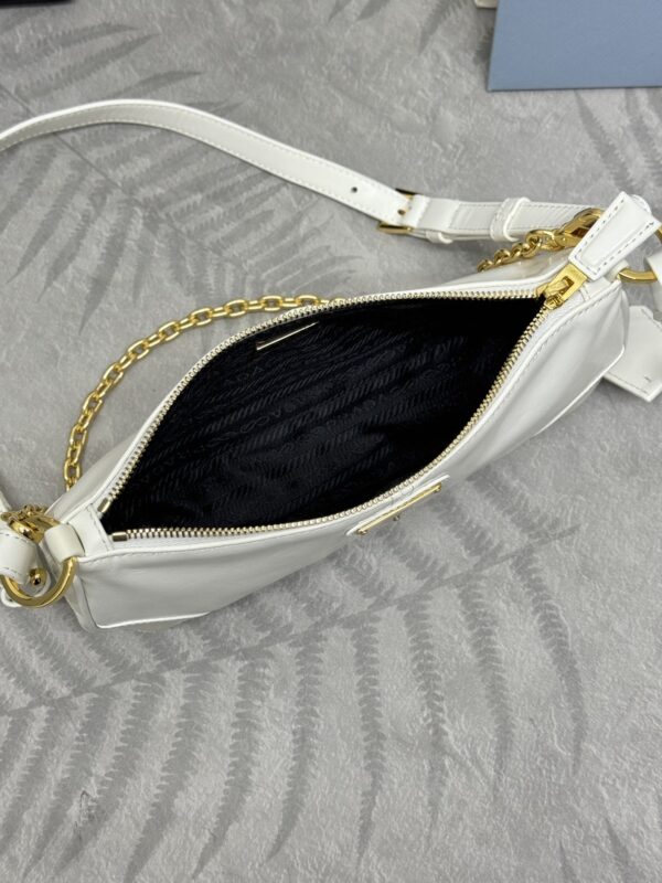 prada-re-edition-2002-white-gallery-1