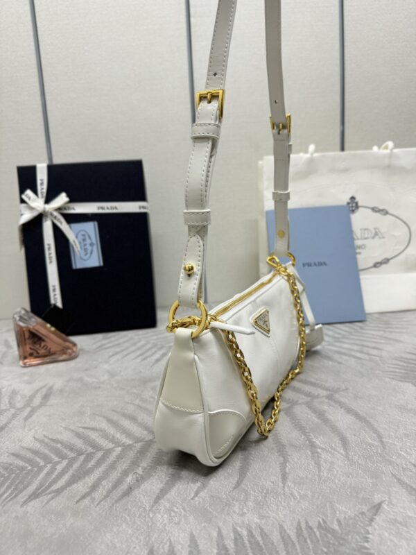 prada-re-edition-2002-white-gallery-5