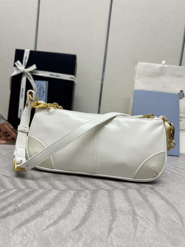 prada-re-edition-2002-white-gallery-6