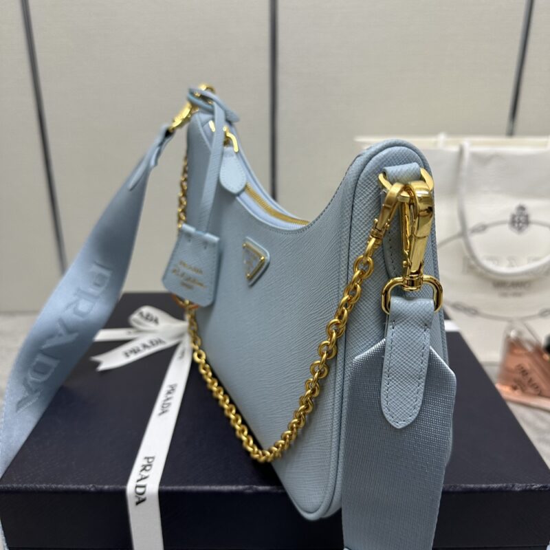 prada-re-edition-2005-blue-gallery-1