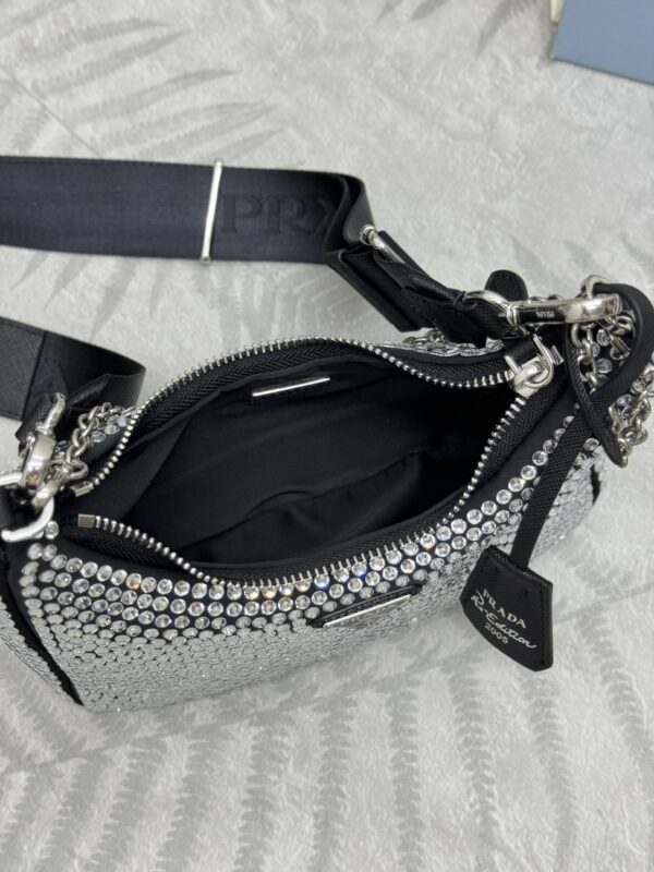 prada-re-edition-2005-diamond-white-gallery-6