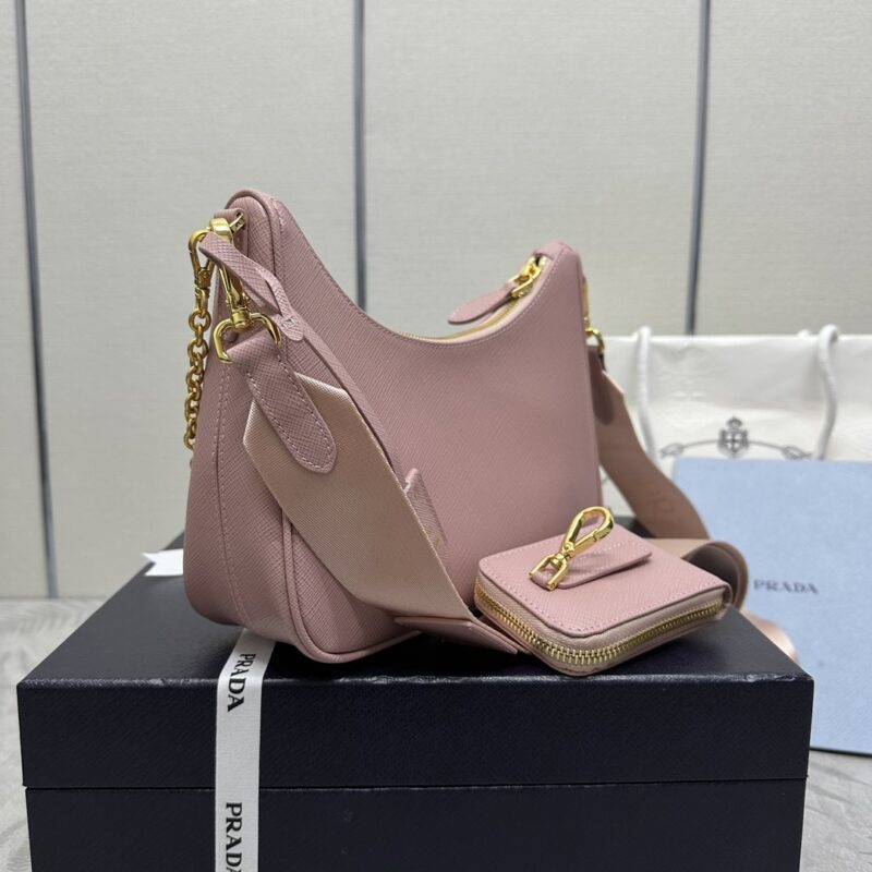 prada-re-edition-2005-pink-gallery-4